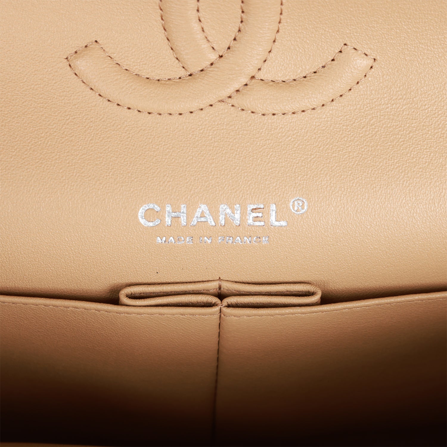 Chanel Medium Classic Double Flap Bag Beige Lambskin SiLouis Vuittoner Hardware