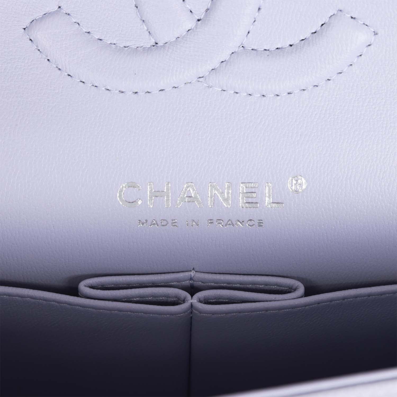 Chanel Medium Classic Double Flap Light Purple Caviar SiLouis Vuittoner Hardware