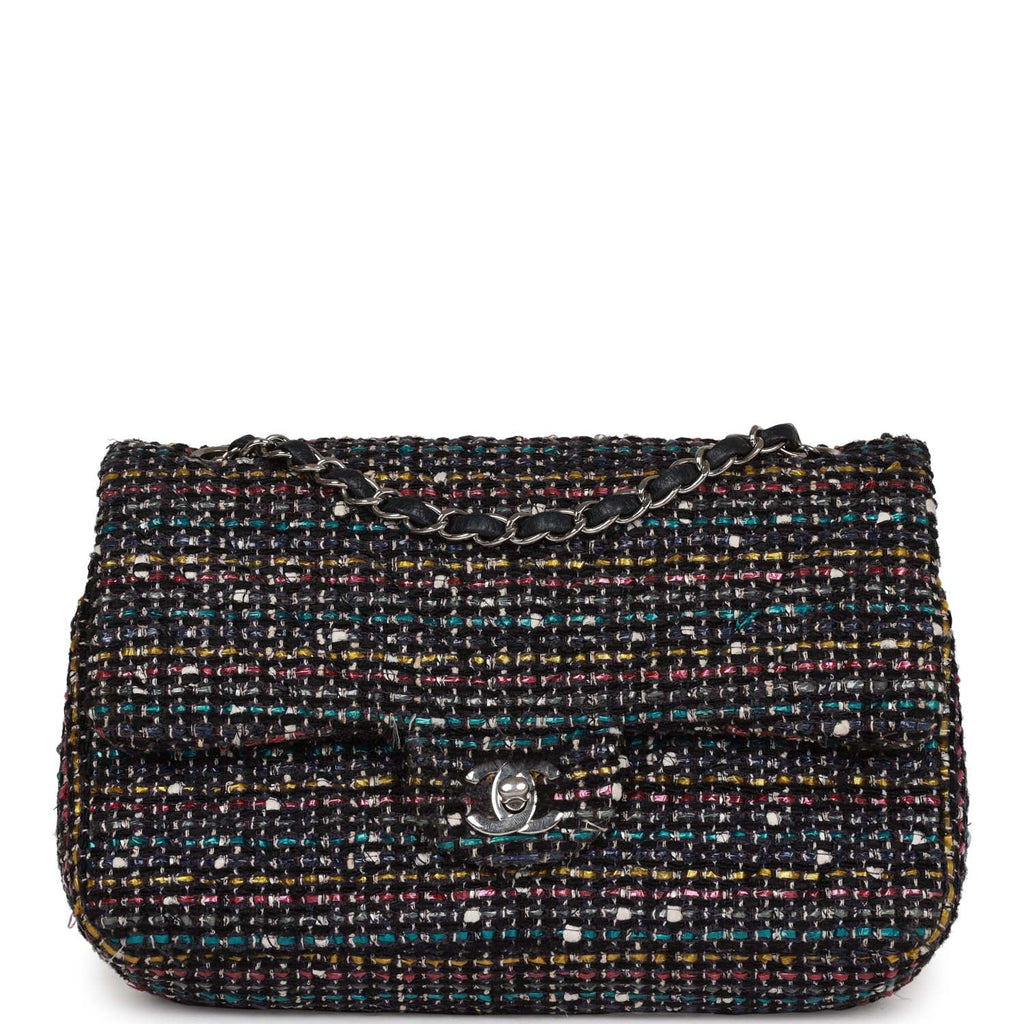 Pre-owned Chanel Medium Classic Double Flap Bag White and Black Tweed Boucle SiLouis Vuittoner Hardware