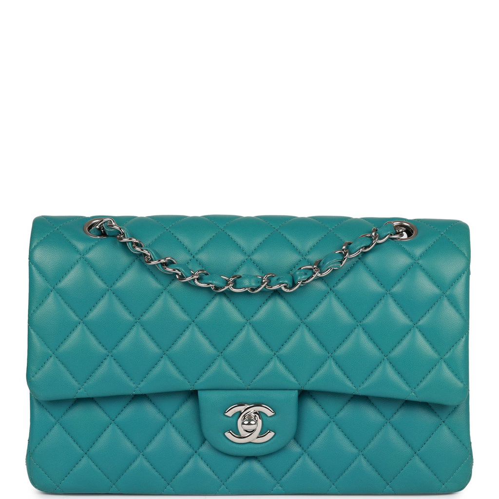 Pre-owned Chanel Medium Classic Double Flap Bag Blue Lambskin SiLouis Vuittoner Hardware