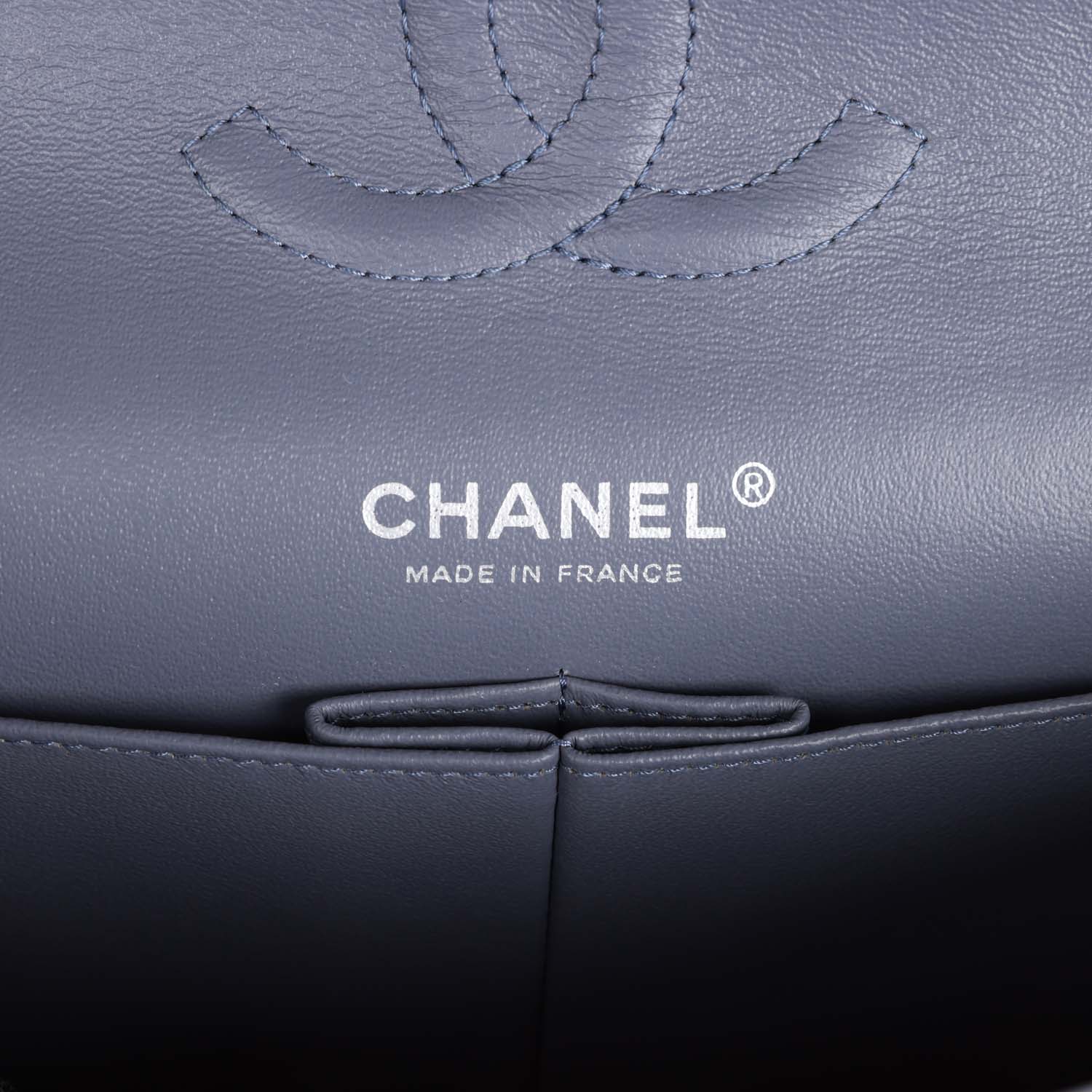 Chanel Medium Classic Double Flap Bag Purple Lambskin SiLouis Vuittoner Hardware