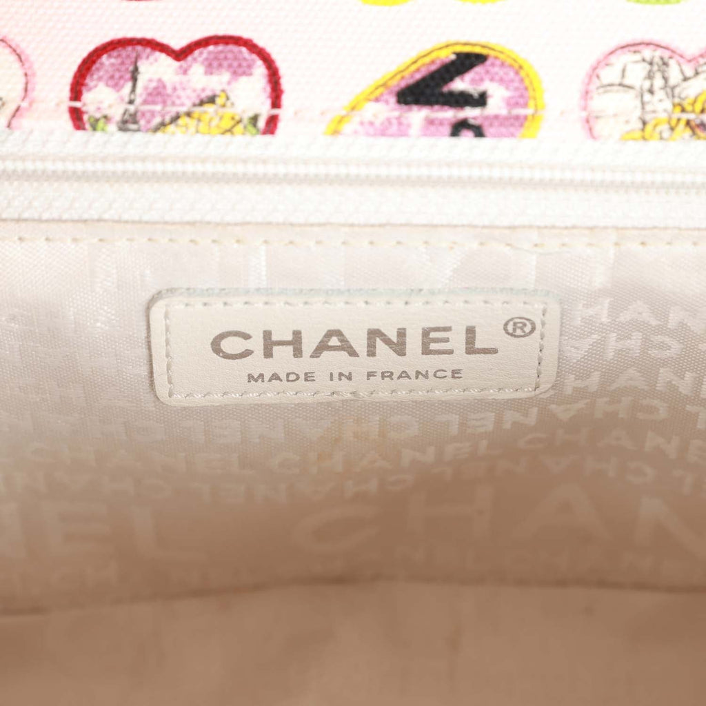 Pre-Owned Chanel Small Classic Coco Heart Motif Flap Bag Multicolor Canvas SiLouis Vuittoner Hardware