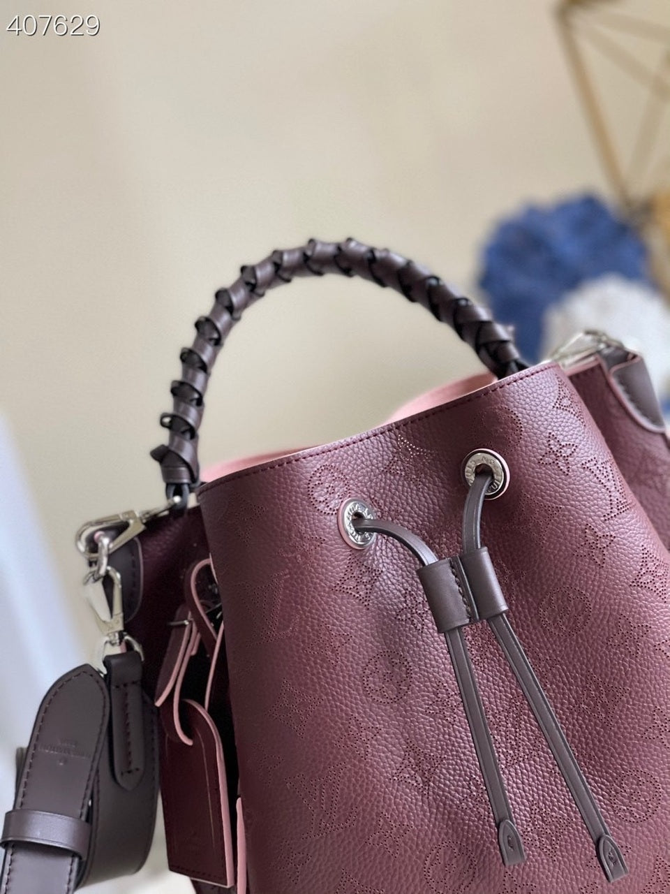 Louis Vuitton Muria Bucket Bag For Women, WomenÃƒÂ¢Ã¢â€šÂ¬Ã¢â€žÂ¢s Handbags, Shoulder And Crossbody Bags Burgundy 9.8in/25cm Louis Vuitton