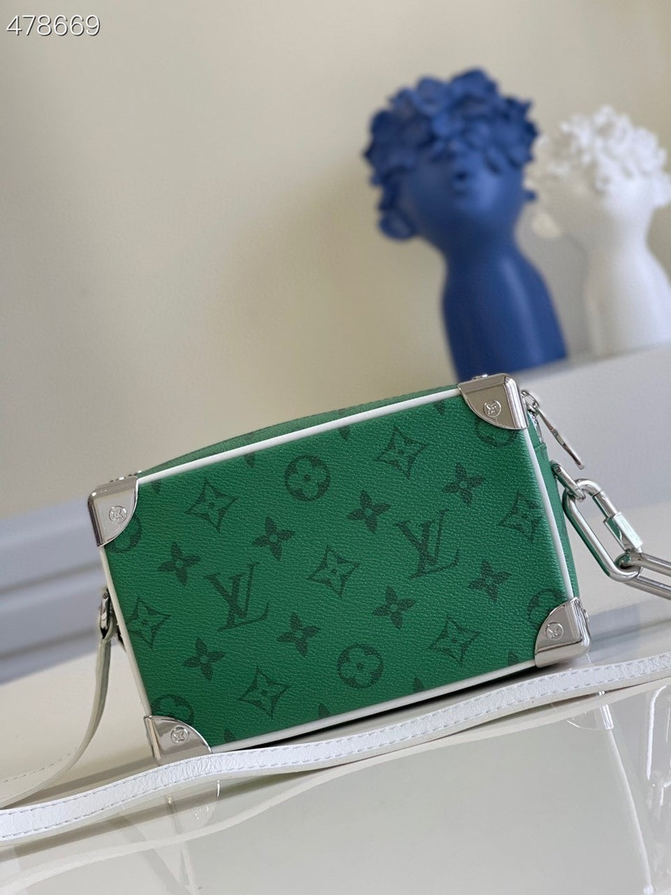 Louis Vuitton Mini Soft Trunk Vintage Monogram Canvas Green By Virgil Abloh For Fall-Winter, Handbags, Shoulder And Crossbody Bags 7.3in/18.5cm Louis Vuitton M80816