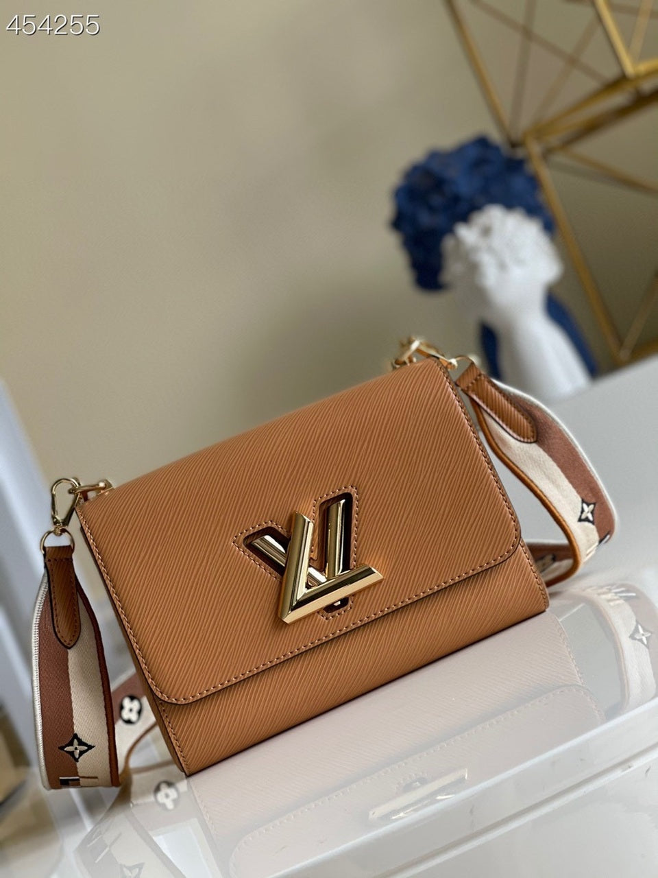 Louis Vuitton Twist MM Monogram Blossoms Honey Gold For Women, WoHandbag, Shoulder And Crossbody Bags 9.1in/23cm Louis Vuitton M57506