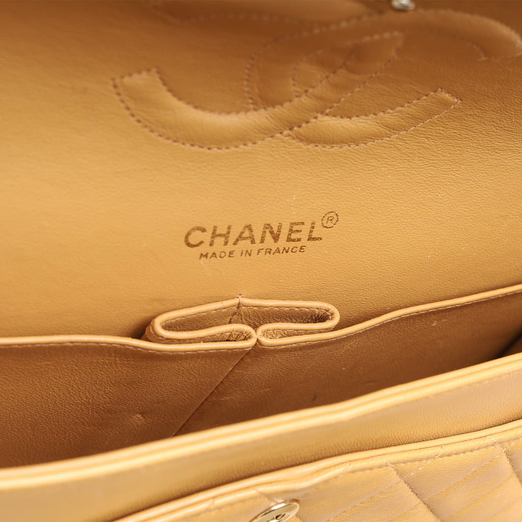 Vintage Classic Flap Bag - Medium