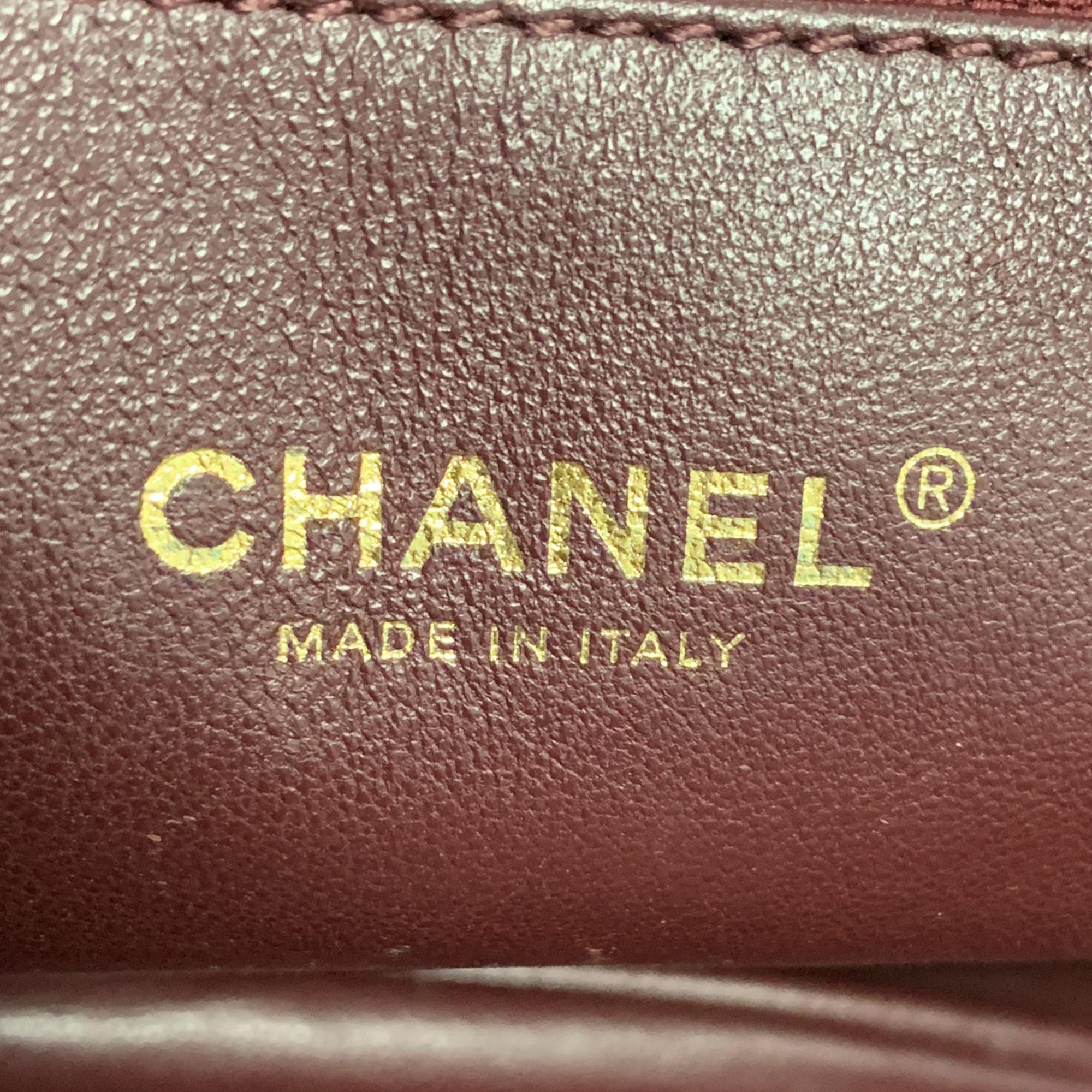 Chanel Business Affinity Shopping Tote (SHG-AZNTM5)