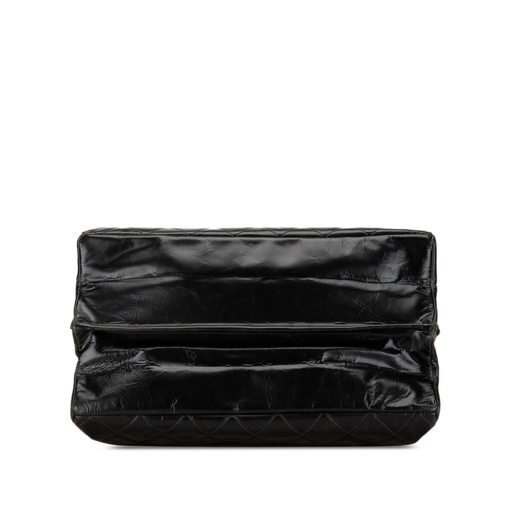 Chanel CC Crumpled Calfskin Shopping Tote (SHG-uO1fXX)