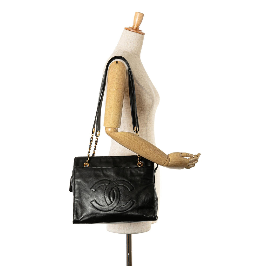 Chanel CC Lambskin Chain Tote (SHG-1z47sq)