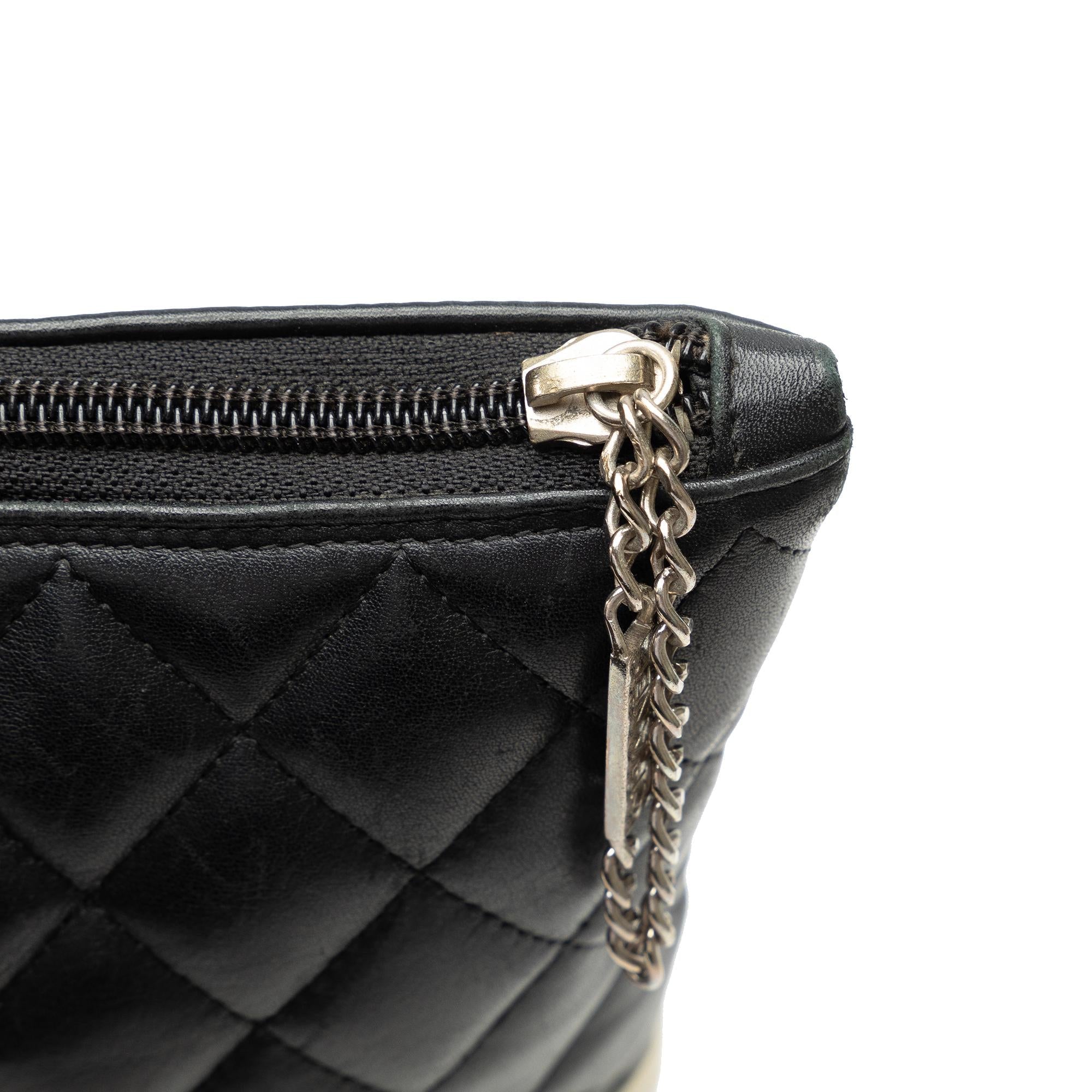 Chanel Cambon Ligne Flat Tote (SHG-s5mH2f)