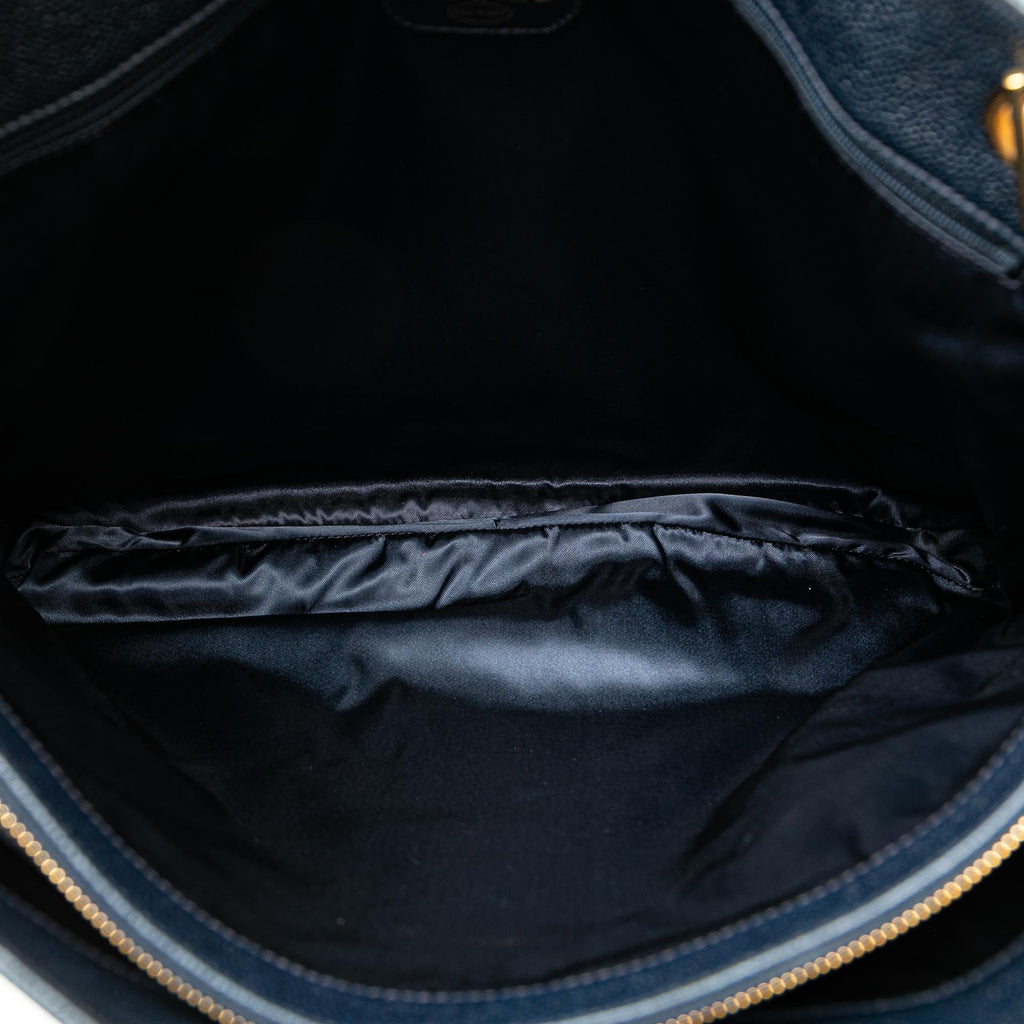 Chanel Caviar CC Tote (SHG-ggd4S1)