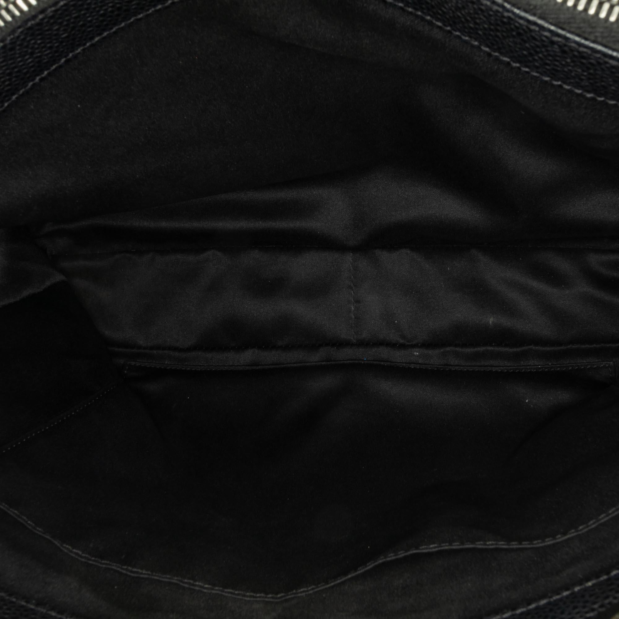 Chanel Caviar Grand Shopping Tote (SHG-1HyuWU)