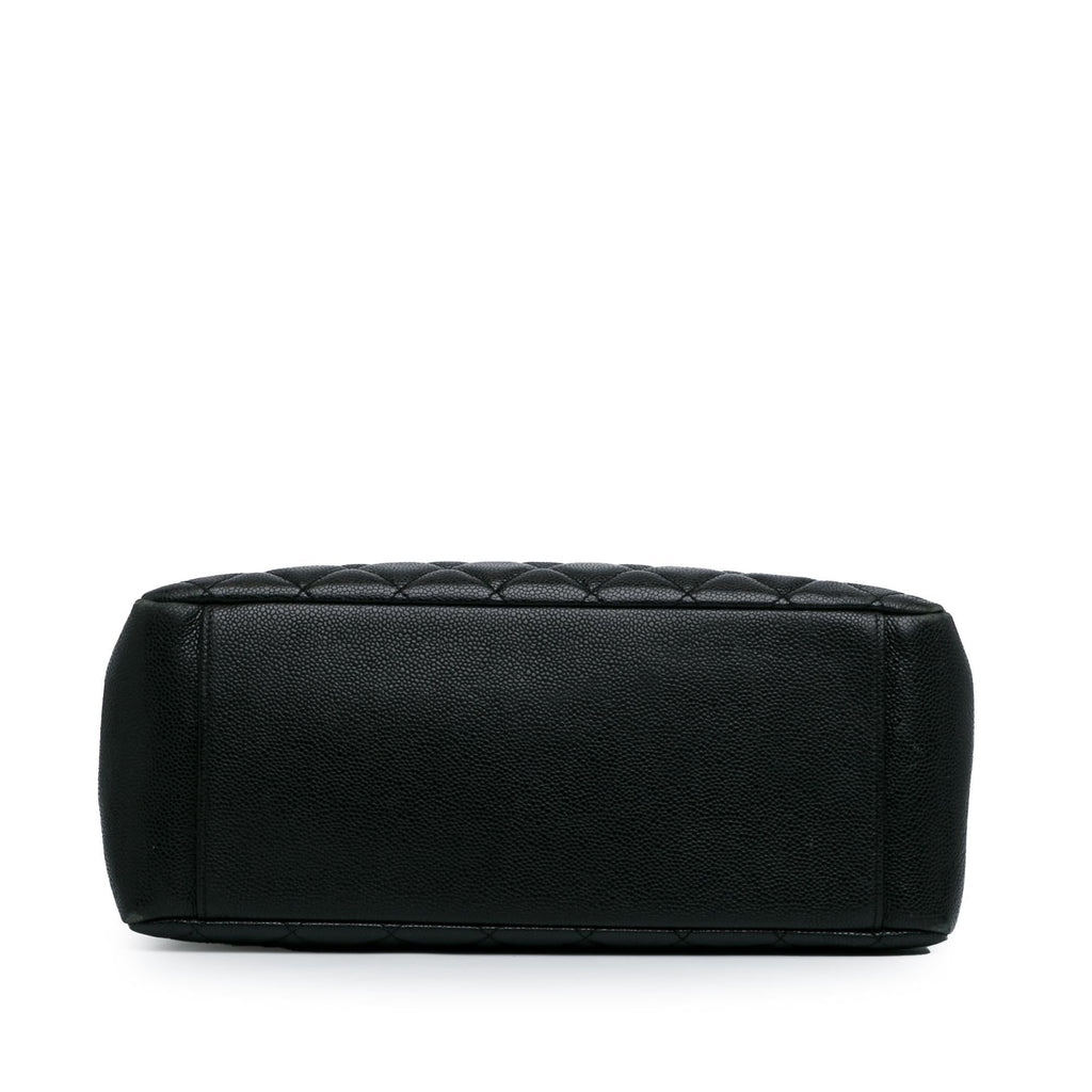 Chanel Caviar Grand Shopping Tote (SHG-WmeyV6)