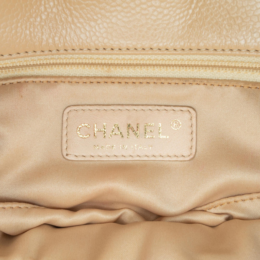 Chanel Caviar Petite Shopping Tote
