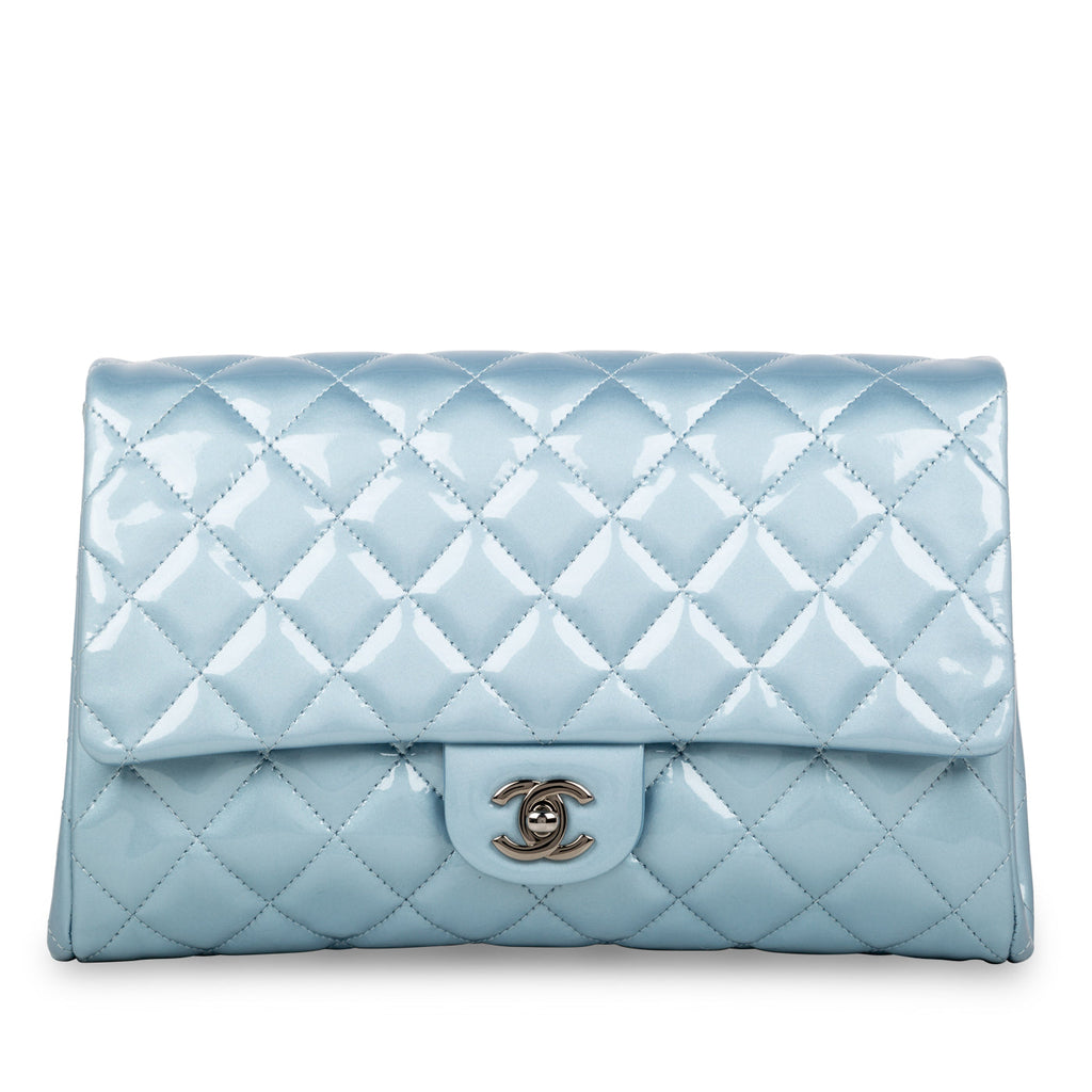 Classic Clutch with Chain