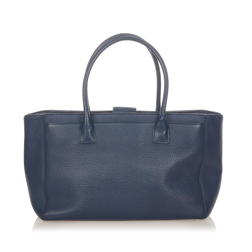 Chanel Executive Cerf Caviar Leather Tote Bag (SHG-25161)
