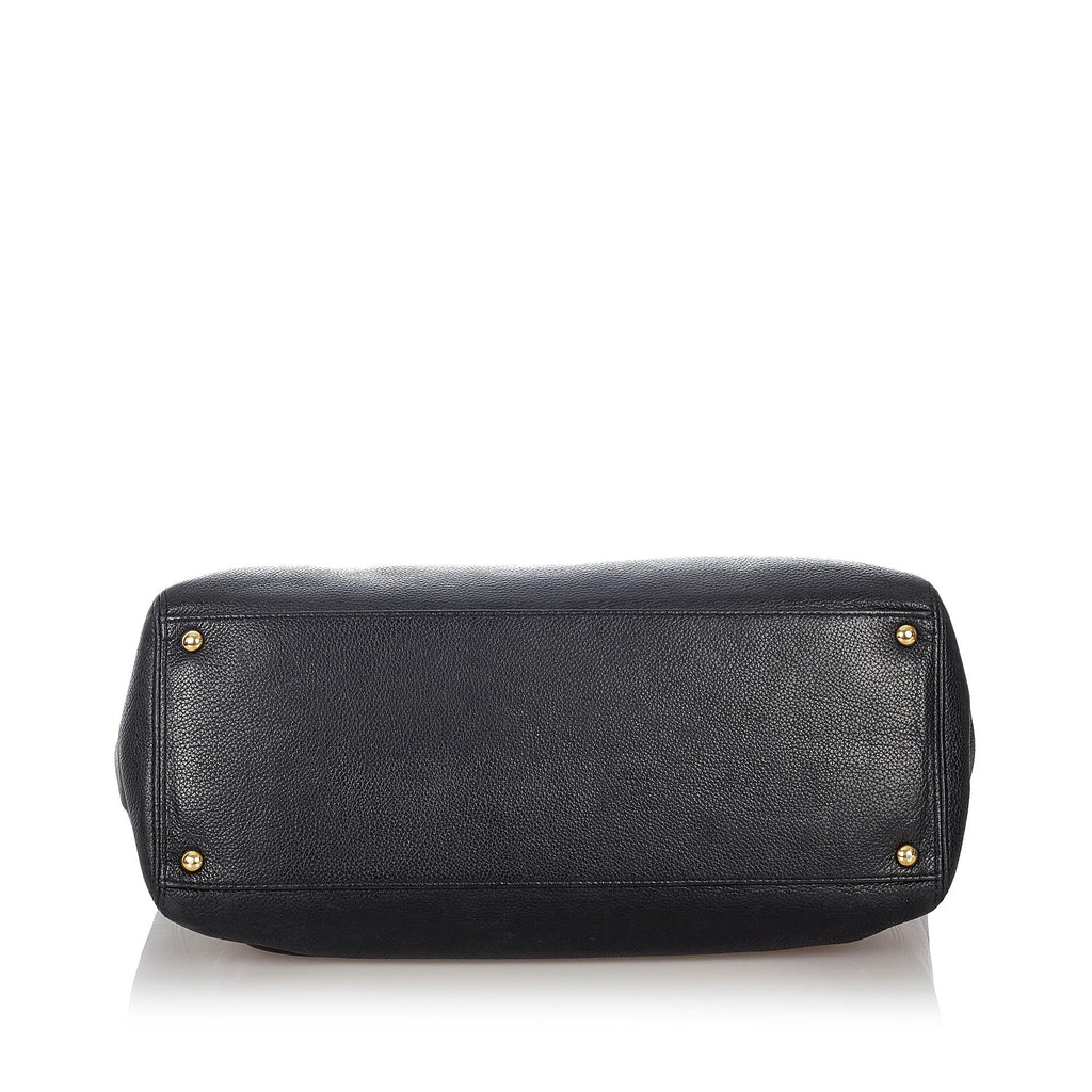 Chanel Executive Cerf Leather Tote Bag (SHG-26789)