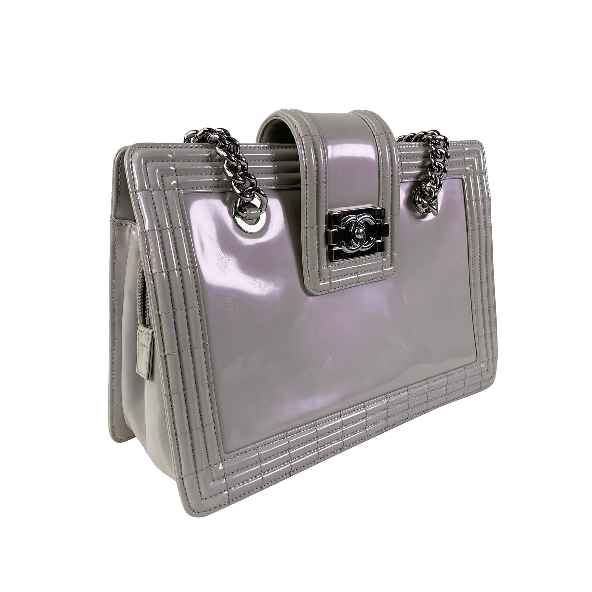 Chanel Iridescent 1:1 Rep Boy Reverso Shopping Tote (SHG-zcc1Jm)