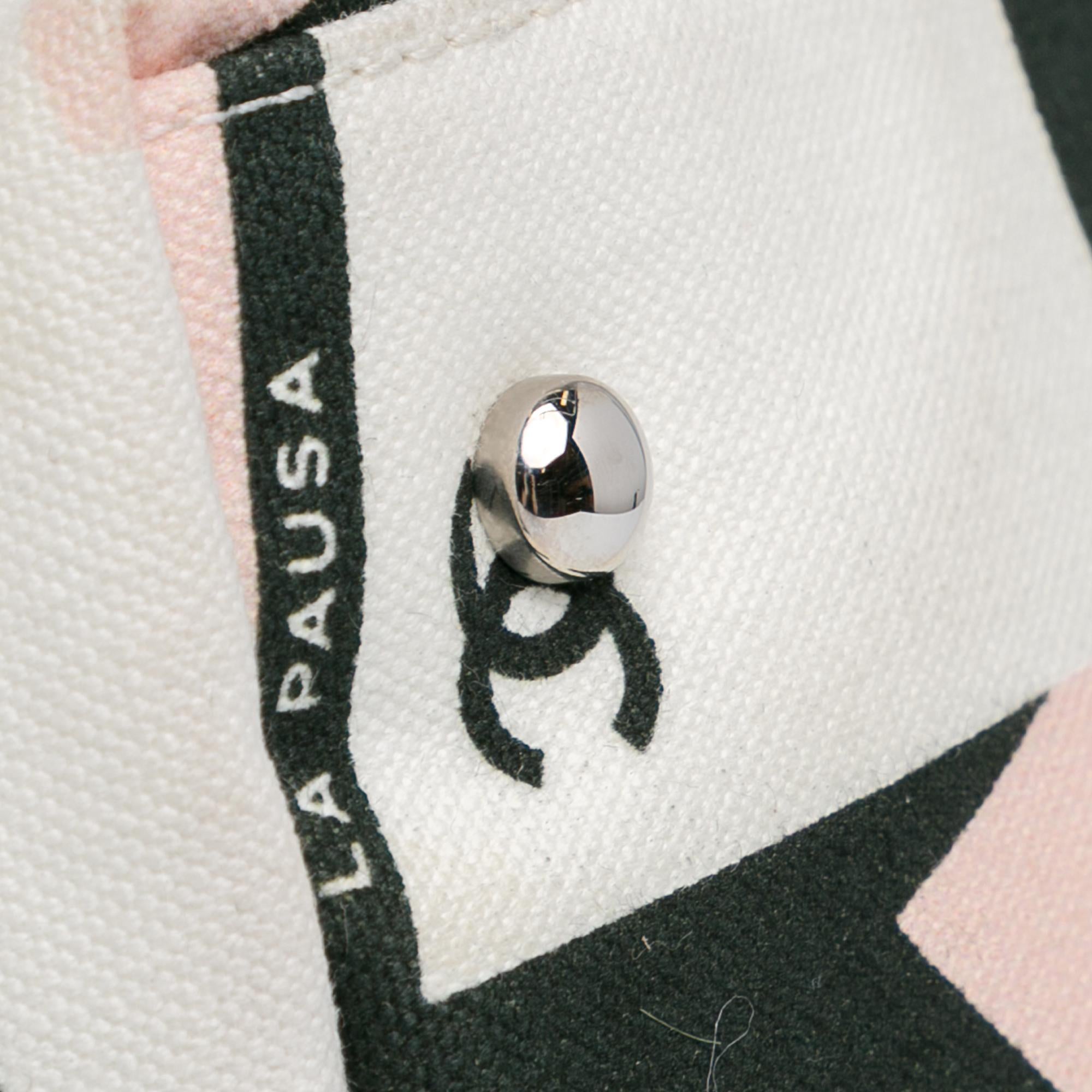Chanel La Pausa Bay Shopping Tote (SHG-tn2HR3)