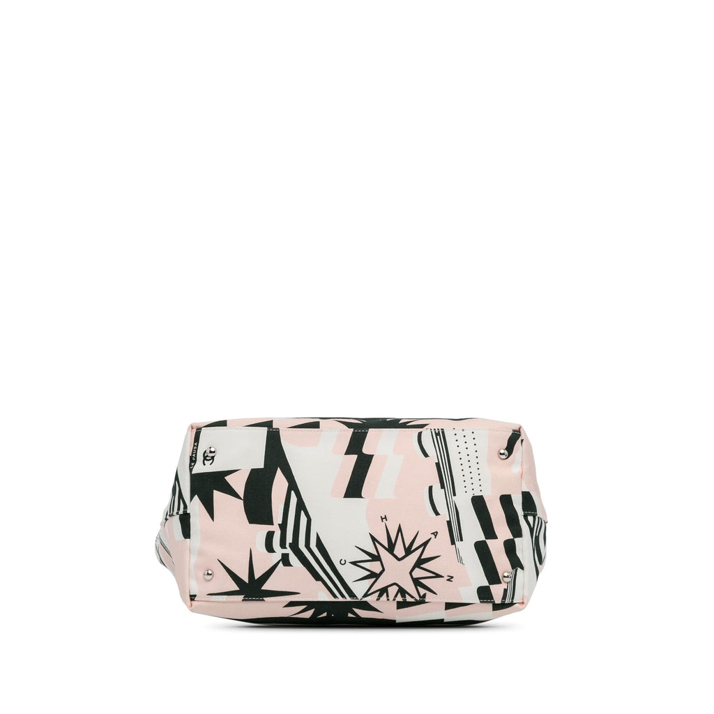 Chanel La Pausa Bay Shopping Tote