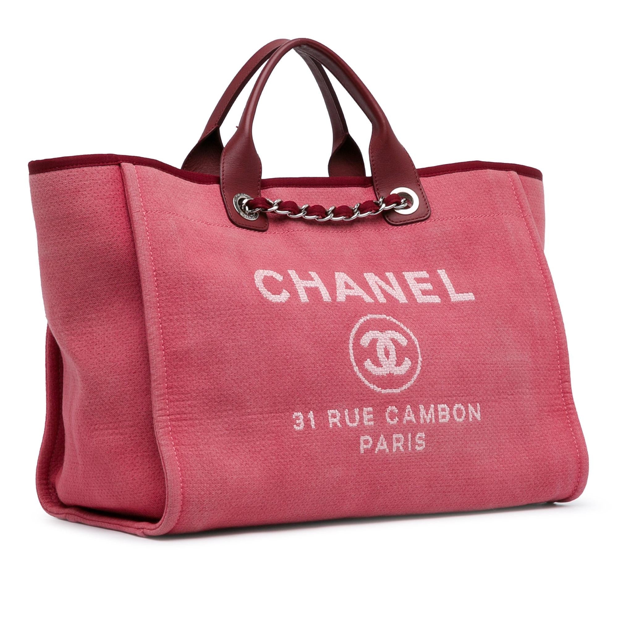 Chanel Large Canvas Deauville Tote (SHG-OpY8VZ)
