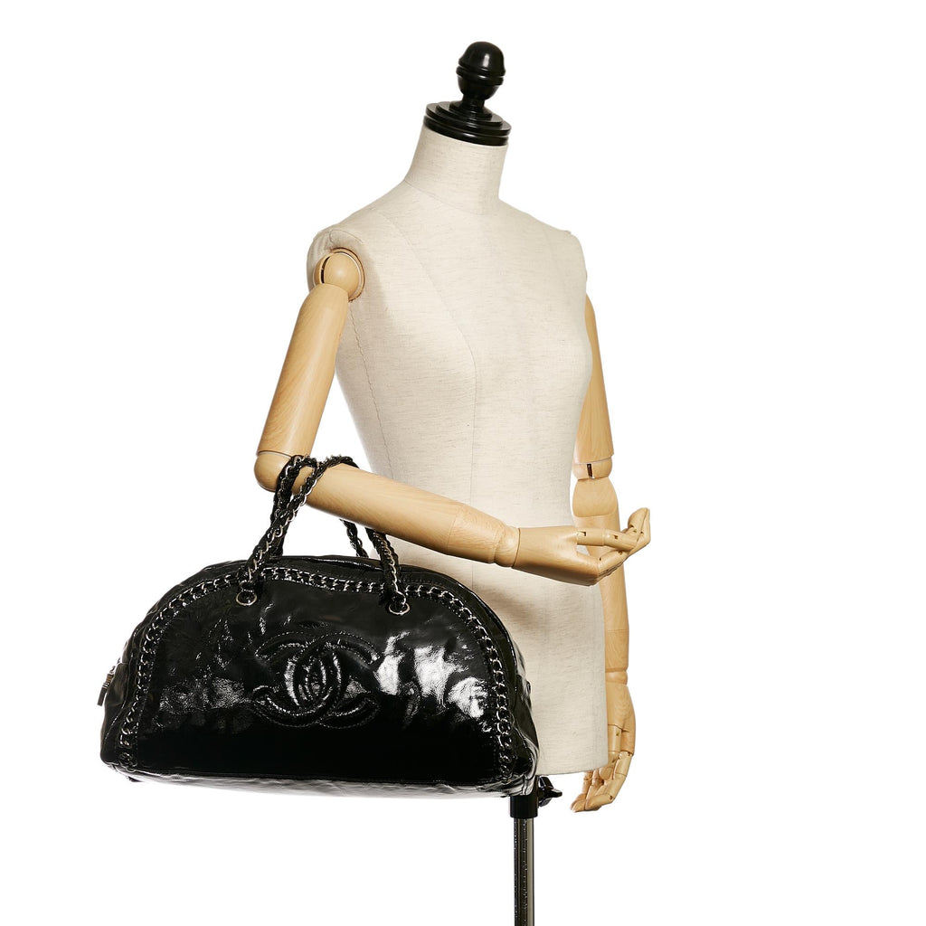 Chanel Luxe Ligne 1:1 Rep Leather Tote Bag (SHG-33669)