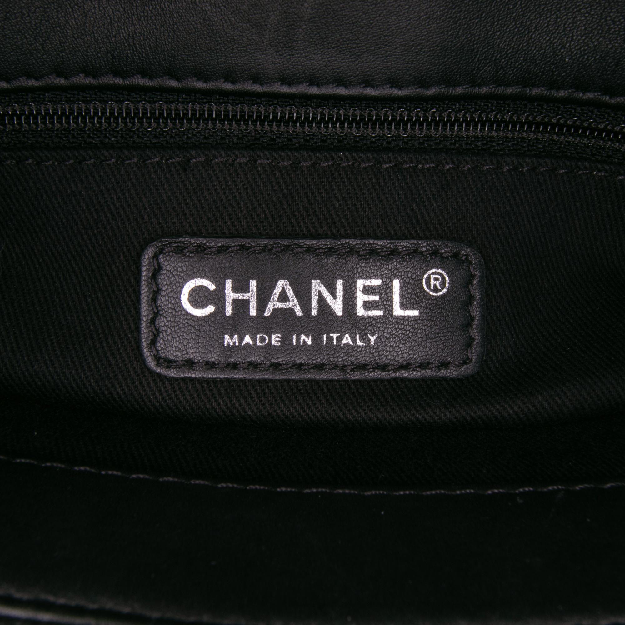 Chanel Medium CC 1:1 Rep Soft Shopper Tote