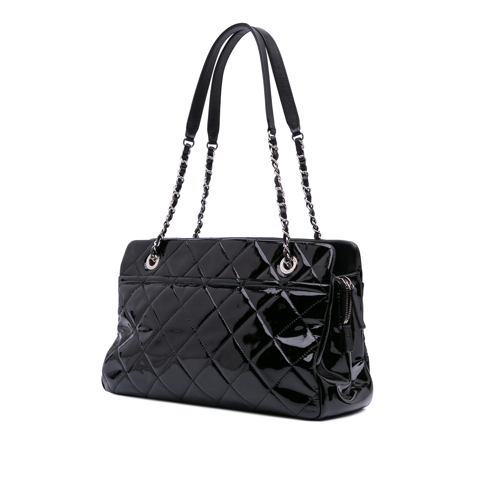 Chanel Medium CC 1:1 Rep Soft Shopper Tote