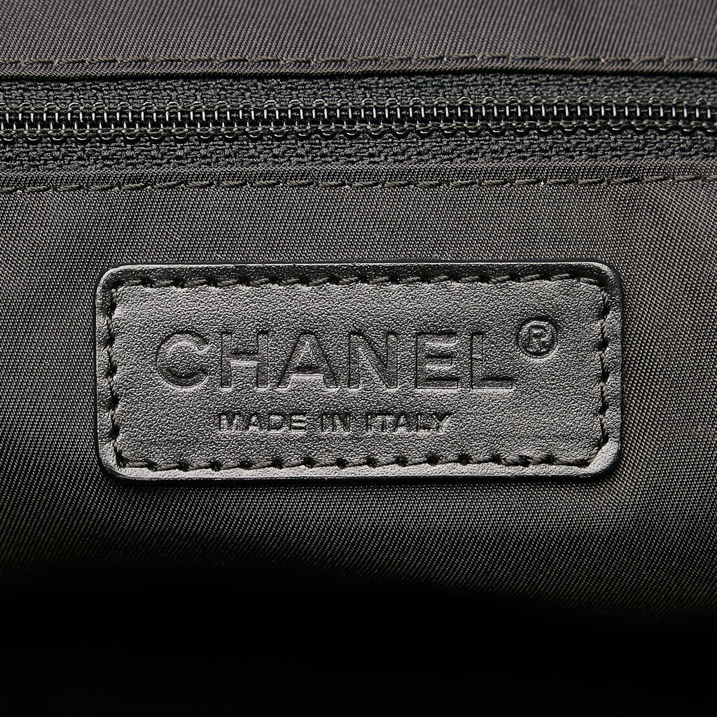 Chanel New Travel Line Nylon Tote Bag (SHG-32233)