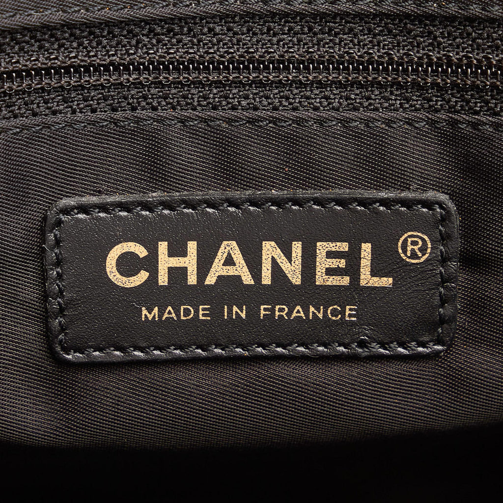 Chanel New Travel Line Nylon Tote Bag (SHG-33505)