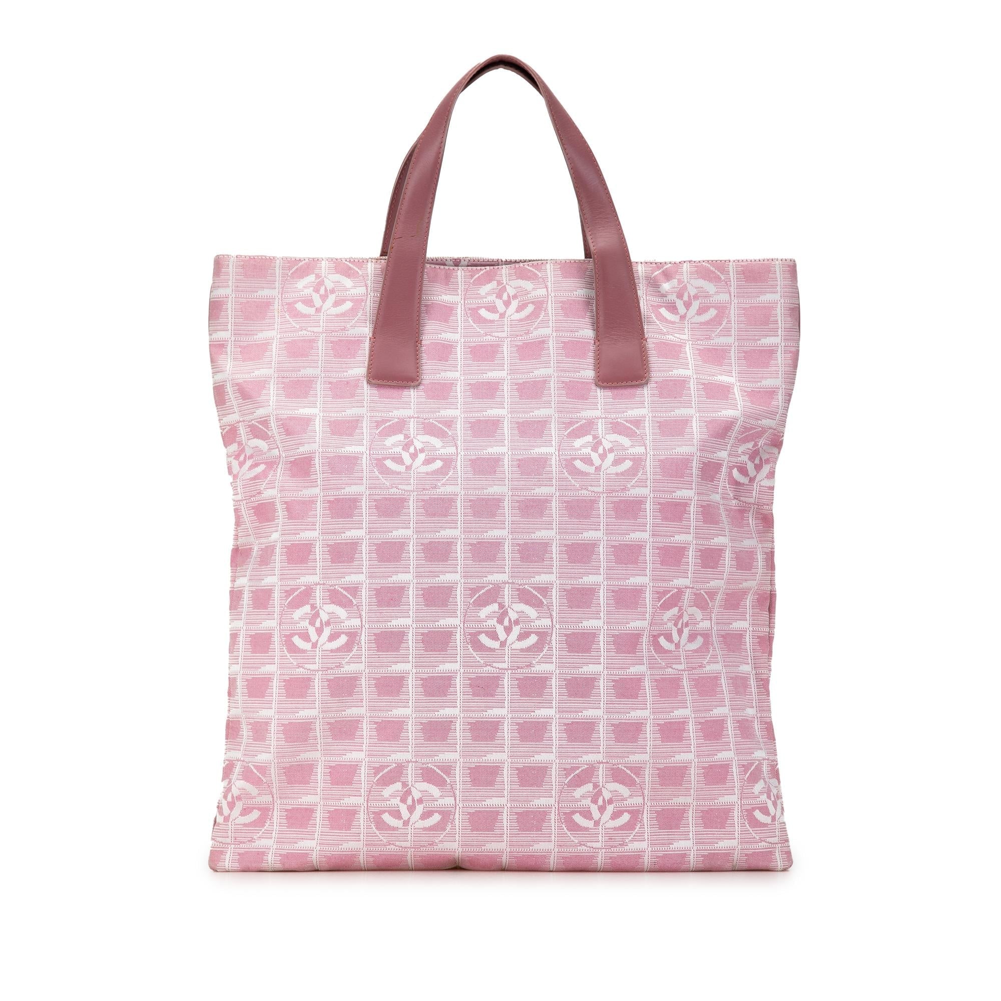 Chanel New Travel Line Tote (SHG-FmjYCT)