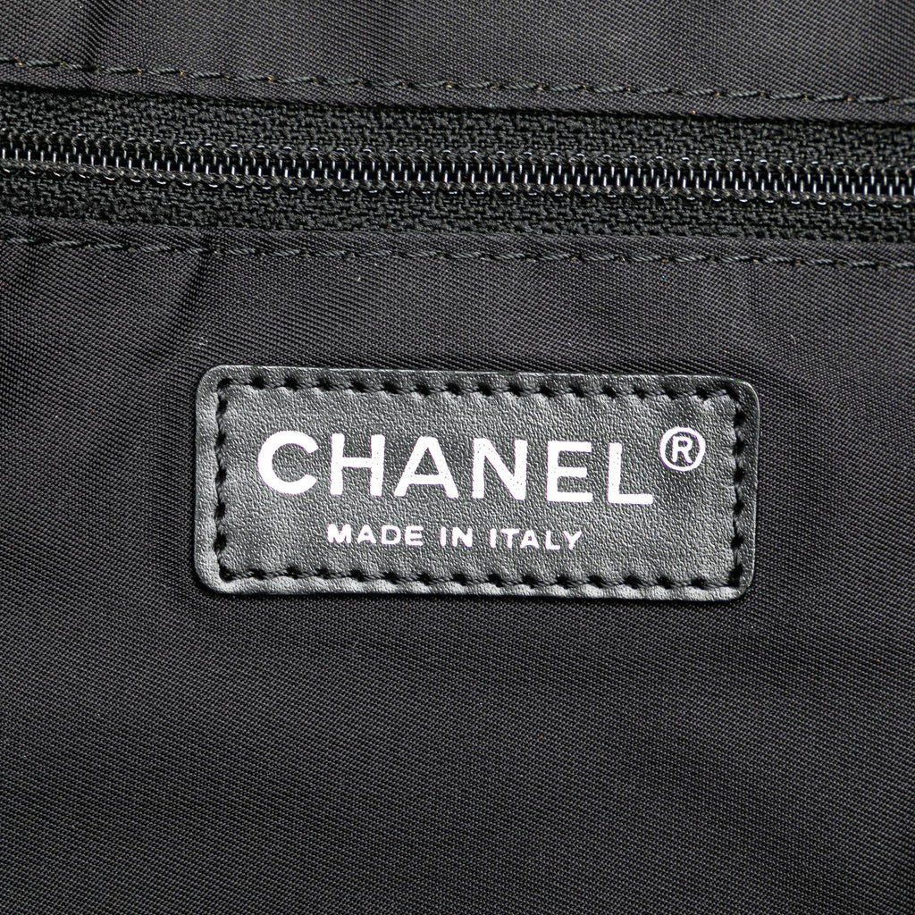 Chanel New Travel Line Tote (SHG-KSk1SH)