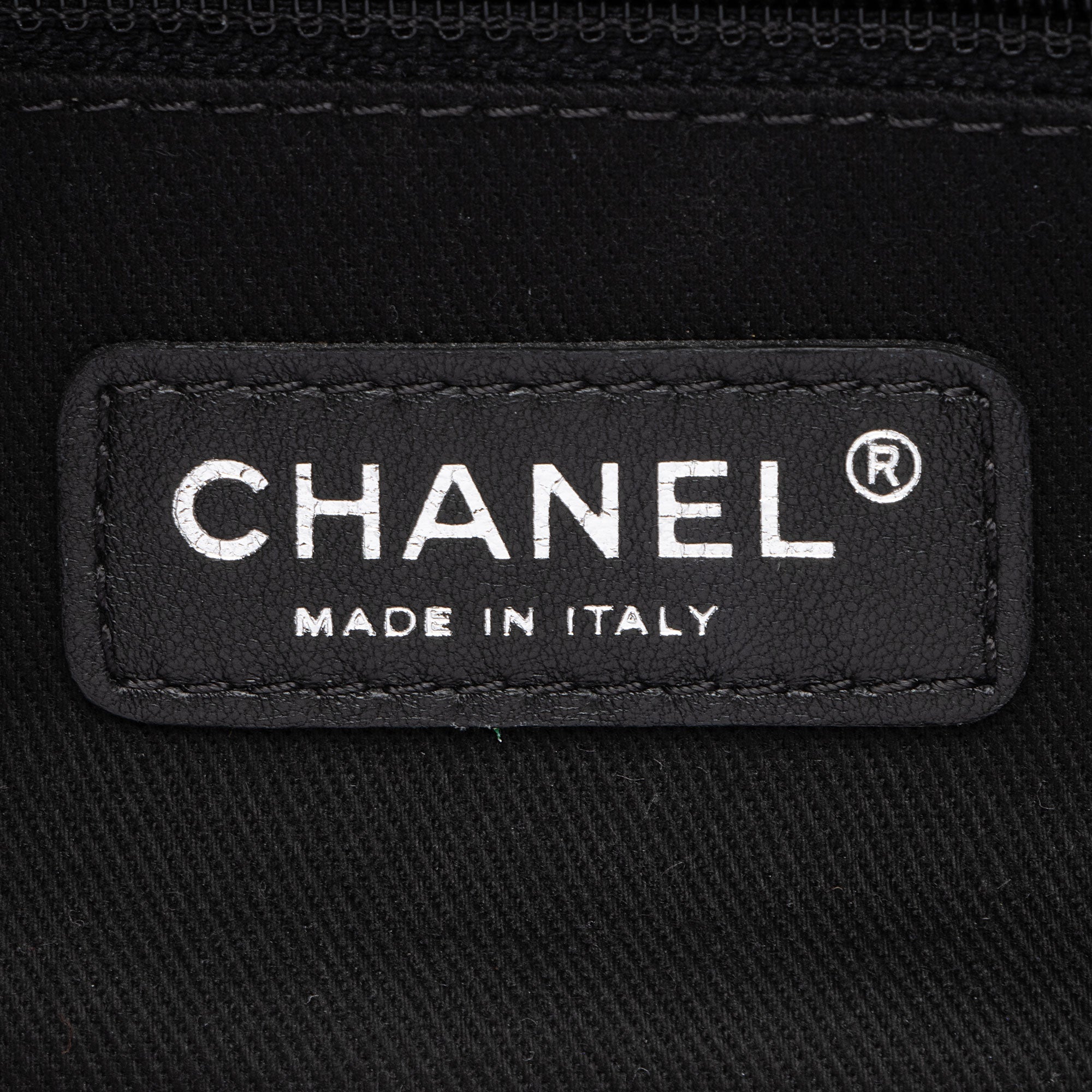 Chanel 1:1 Rep Leather Timeless CC Chain Small Tote (SHF-xHTHtp)