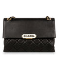 Retro Label Quilted Shoulder Bag