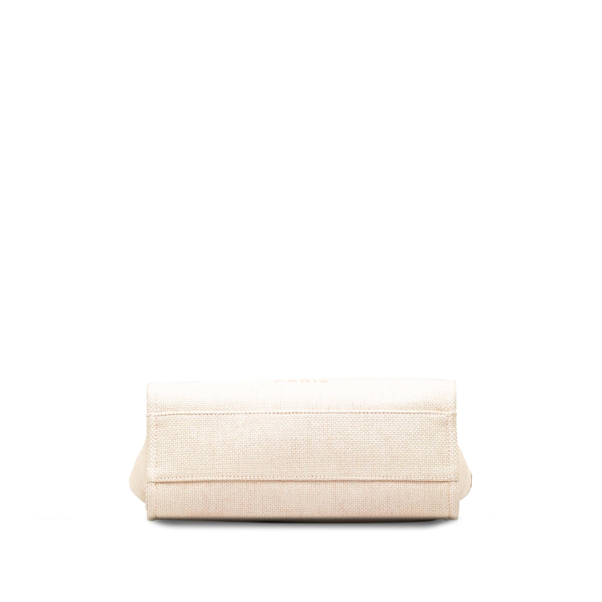 Chanel Small Deauville Tote Bag (SHG-PwaxUa)