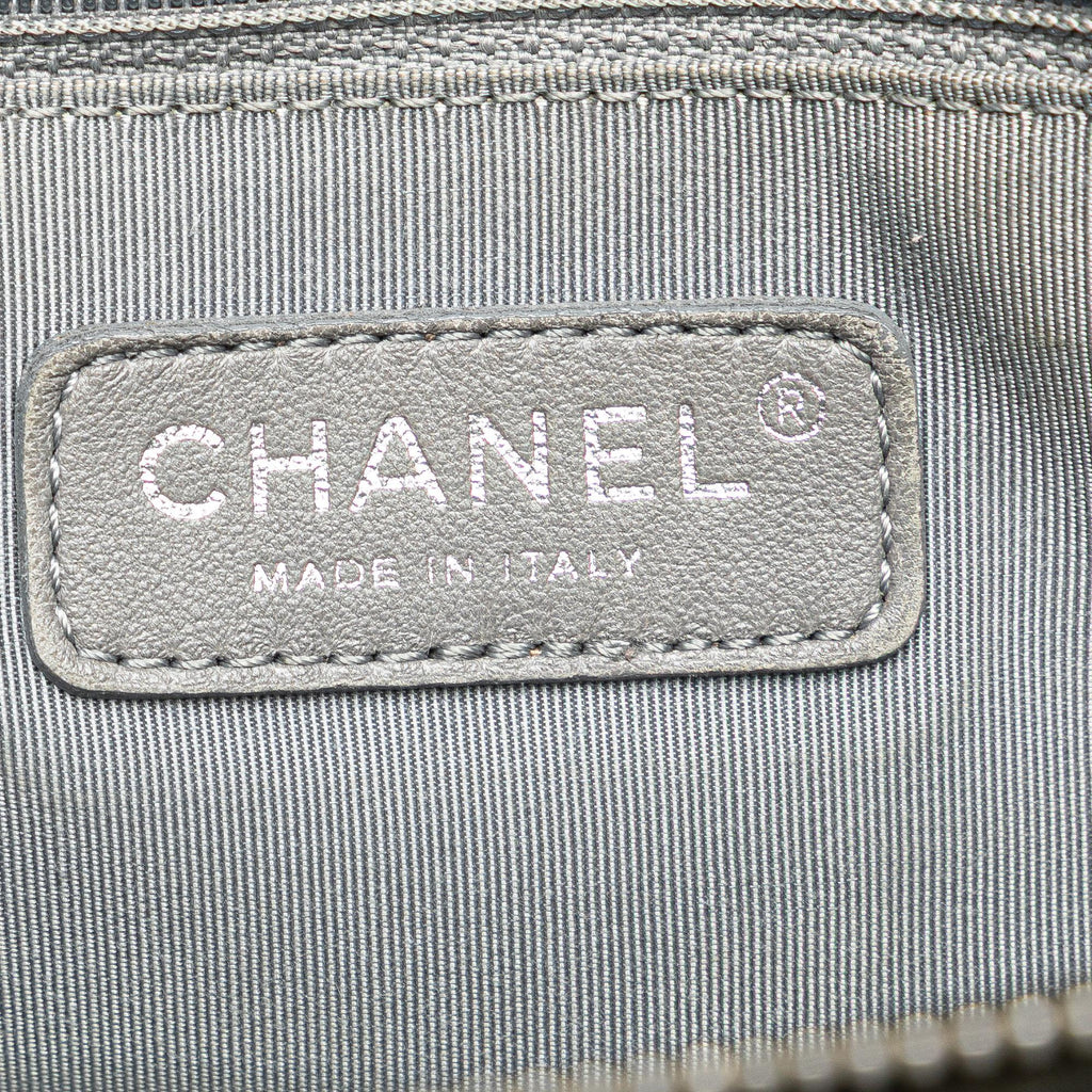 Chanel Small 1:1 Rep Lipstick Tote