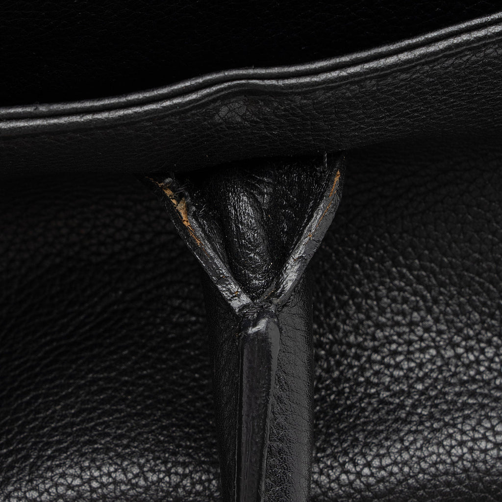Chanel Vintage Caviar Leather Cerf Classic Executive Tote (SHF-iLttNK)