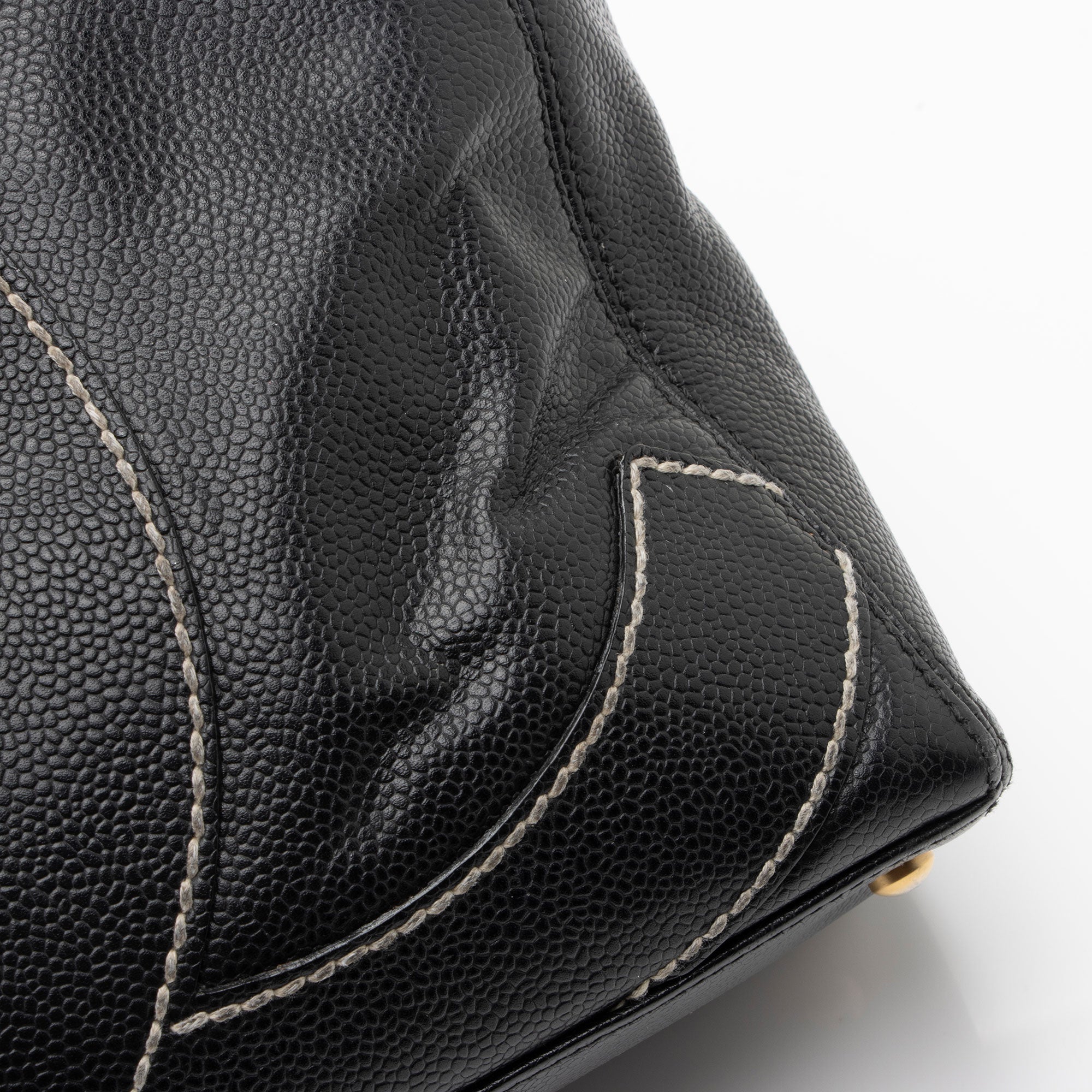 Chanel Vintage Caviar Leather Stitched CC Small Tote (SHF-nw4J2s)