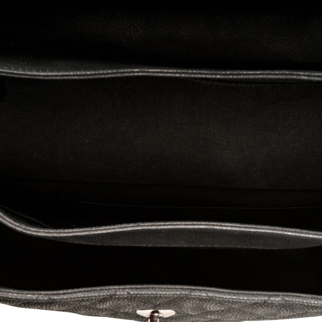 Accordion Shoulder Bag - Matte Caviar