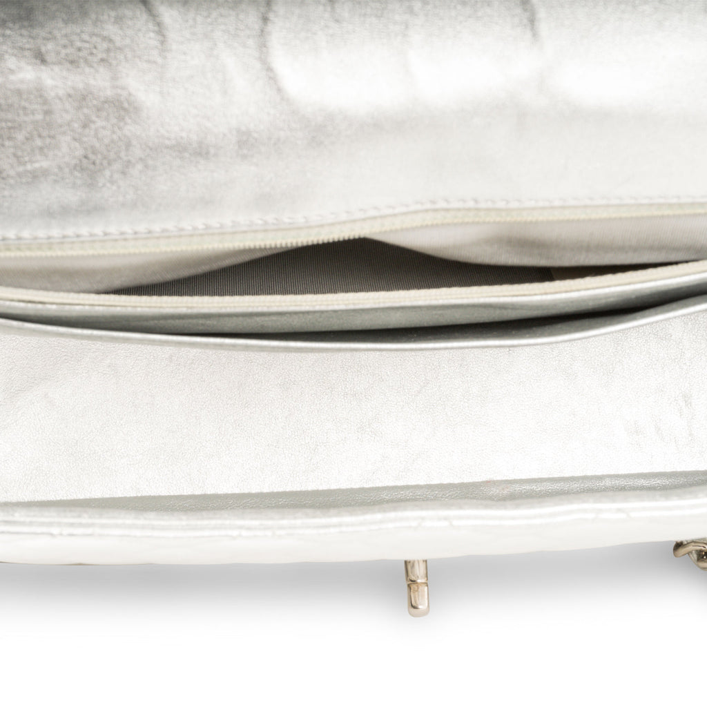 Classic Flap Bag Maxi - Single Flap