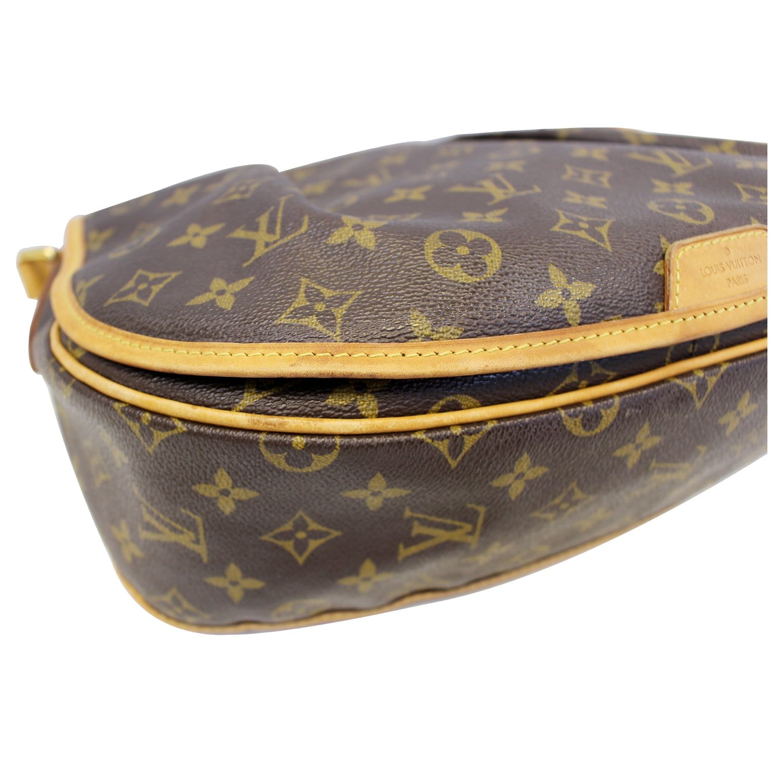 LOUIS VUITTON Menilmontant MM Monogram Canvas Shoulder Crossbody Bag