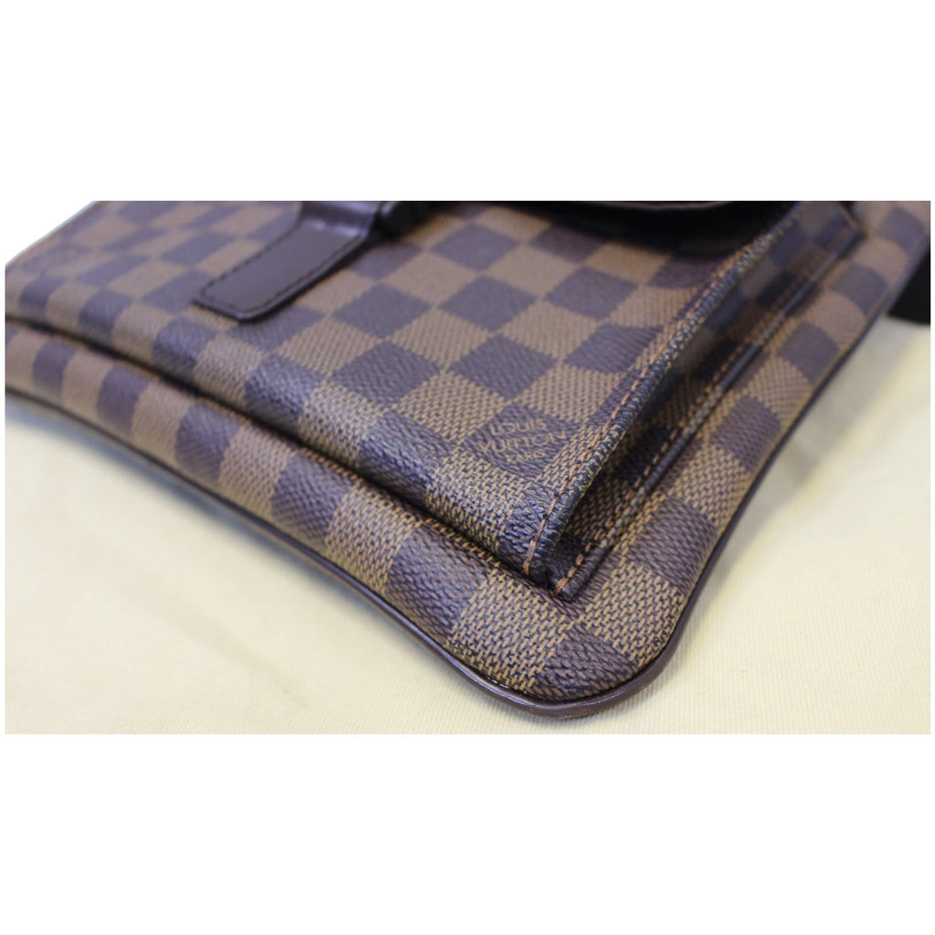 LOUIS VUITTON Pochette Melville Damier Ebene Shoulder Crossbody Bag