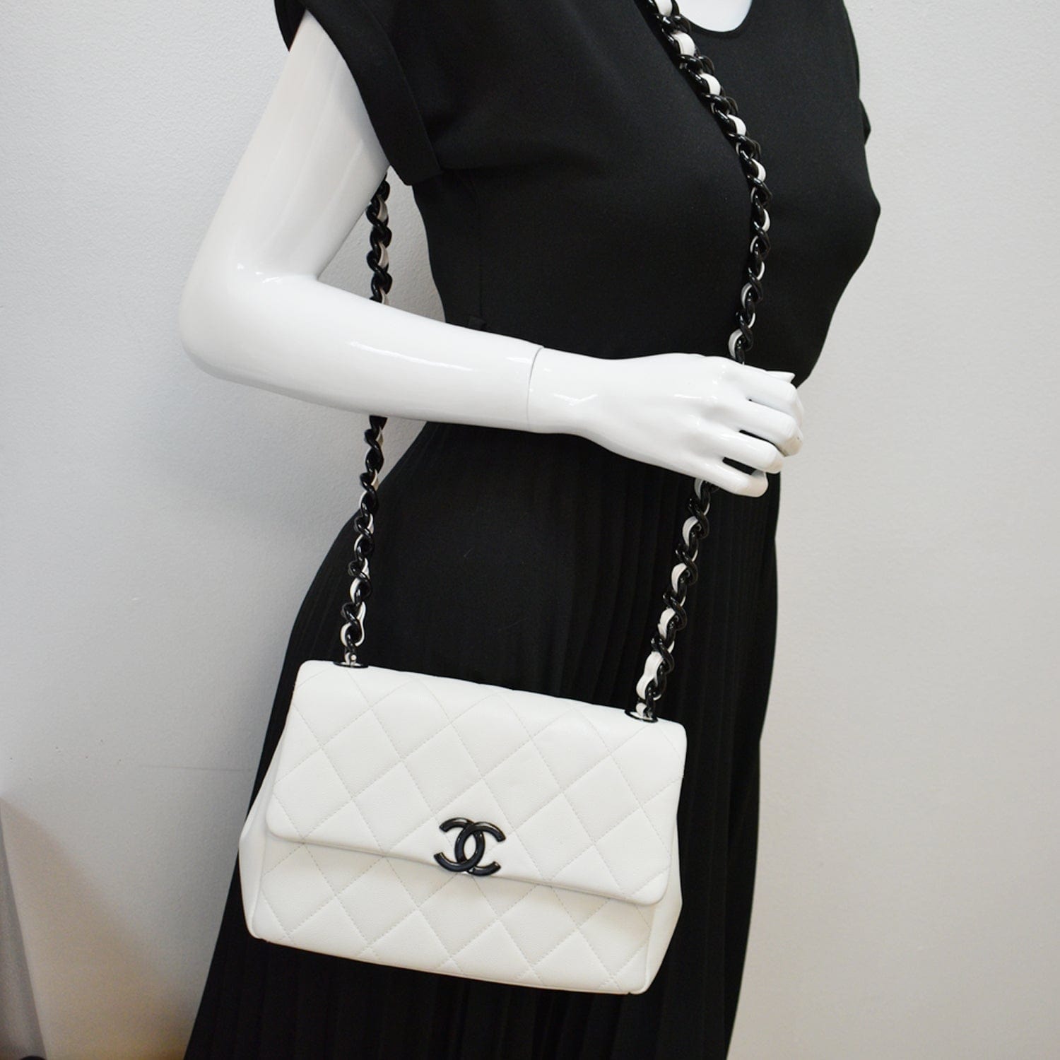 Chanel My Everything Caviar Quilted Leather Flap Shoulder Bag White