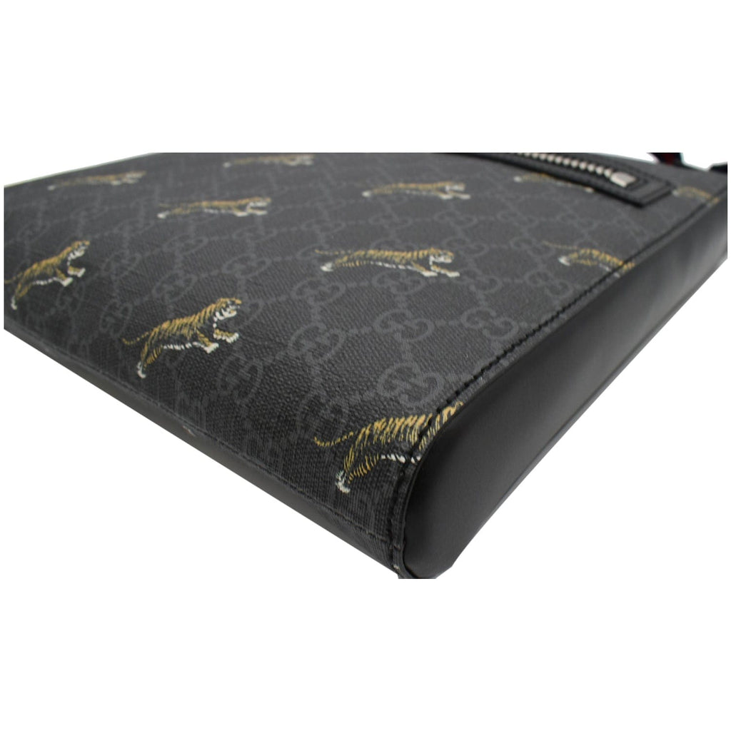 GUCCI Bestiary Tigers Gucci Supreme Square Messenger Bag Black 474137