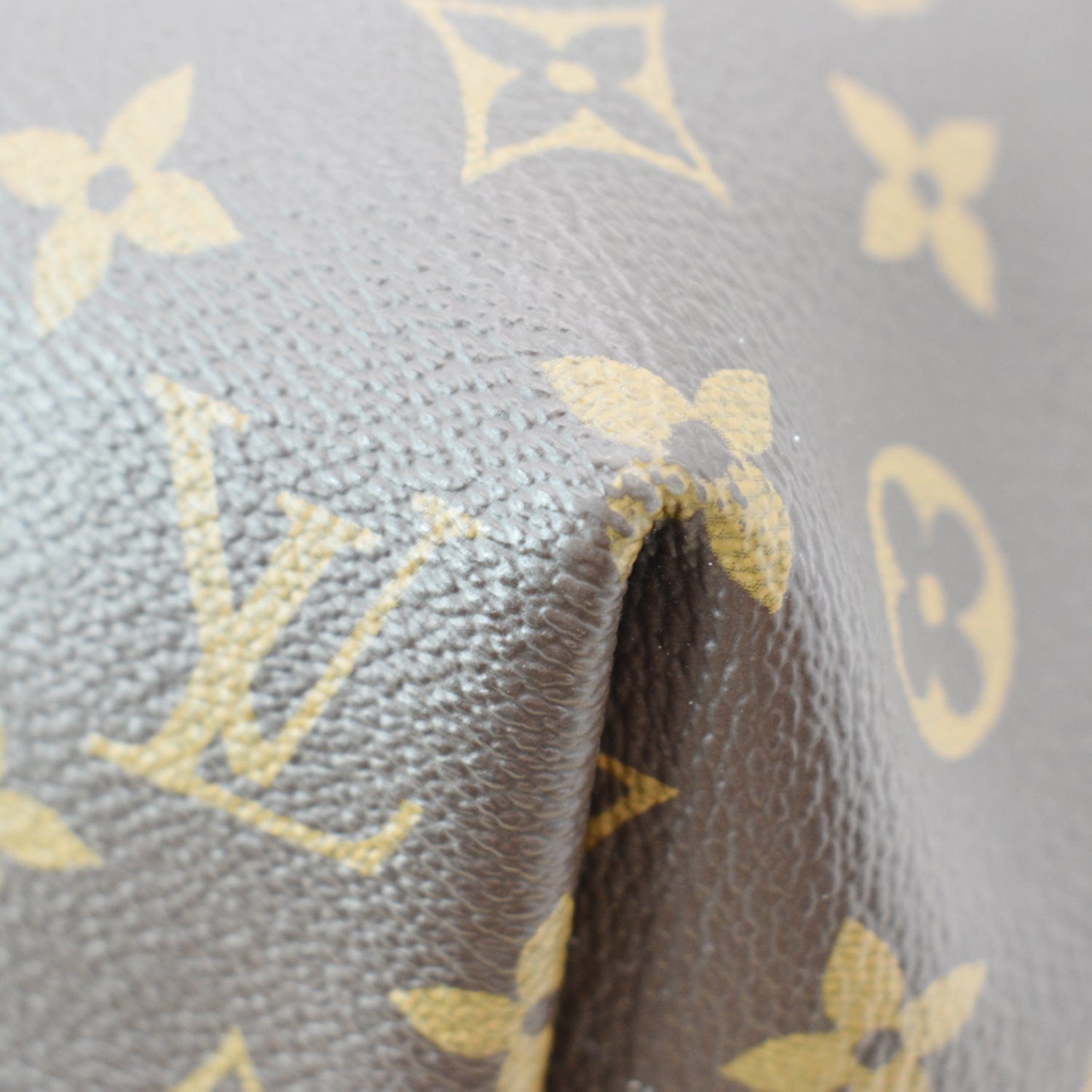 LOUIS VUITTON Turenne MM Monogram Canvas 2Way Shoulder Bag Brown