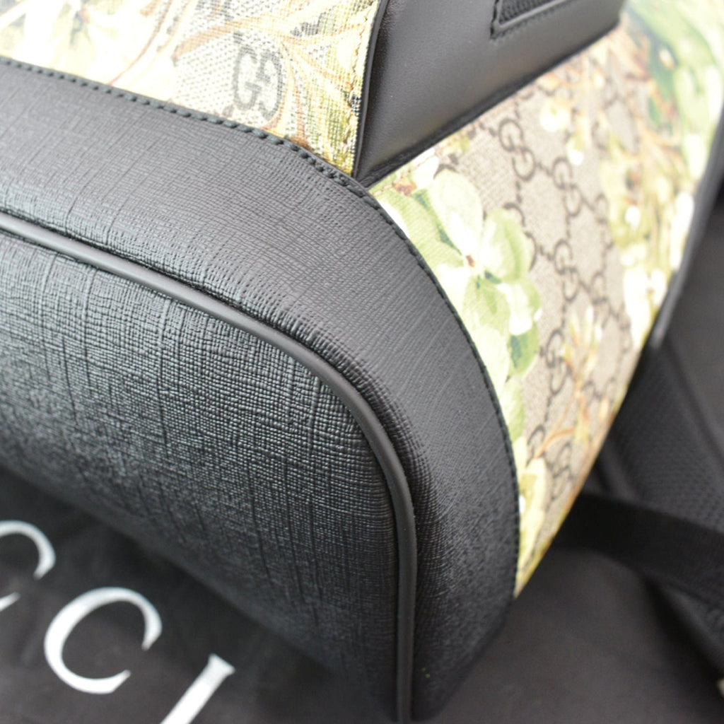 GUCCI Blooms Gucci Supreme Monogram Backpack Beige 406370
