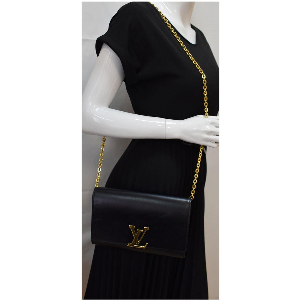 LOUIS VUITTON Chain Louise GM  Leather Shoulder Bag Black