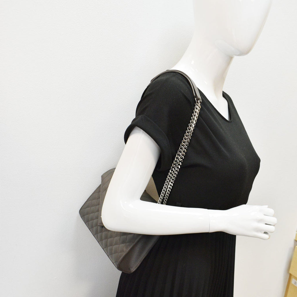 YVES SAINT LAURENT Envelope Chain Medium Mix MatelassÃ© Leather Crossbody Bag Grey