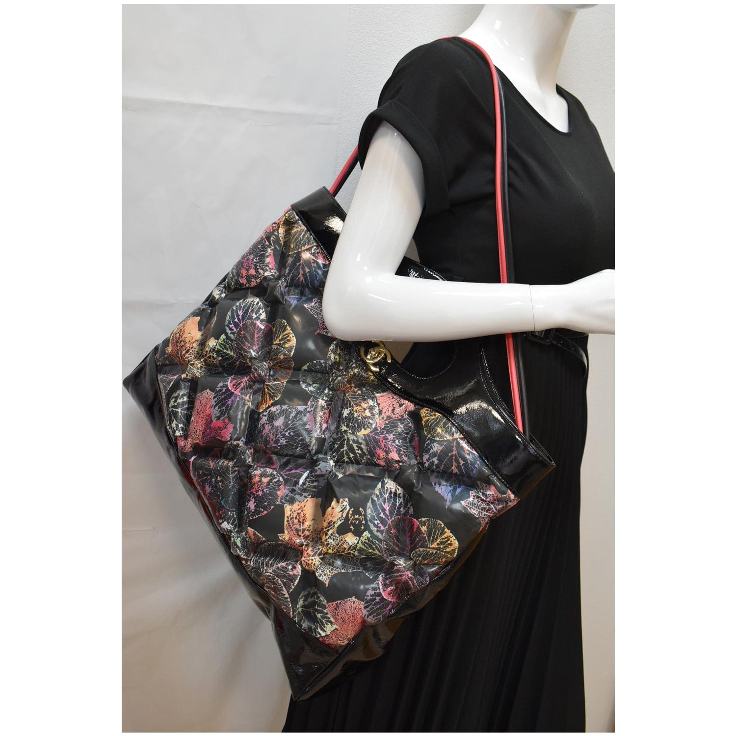 Chanel 31 Large Leaves Printed Leather Shopping Shoulder Bag Black