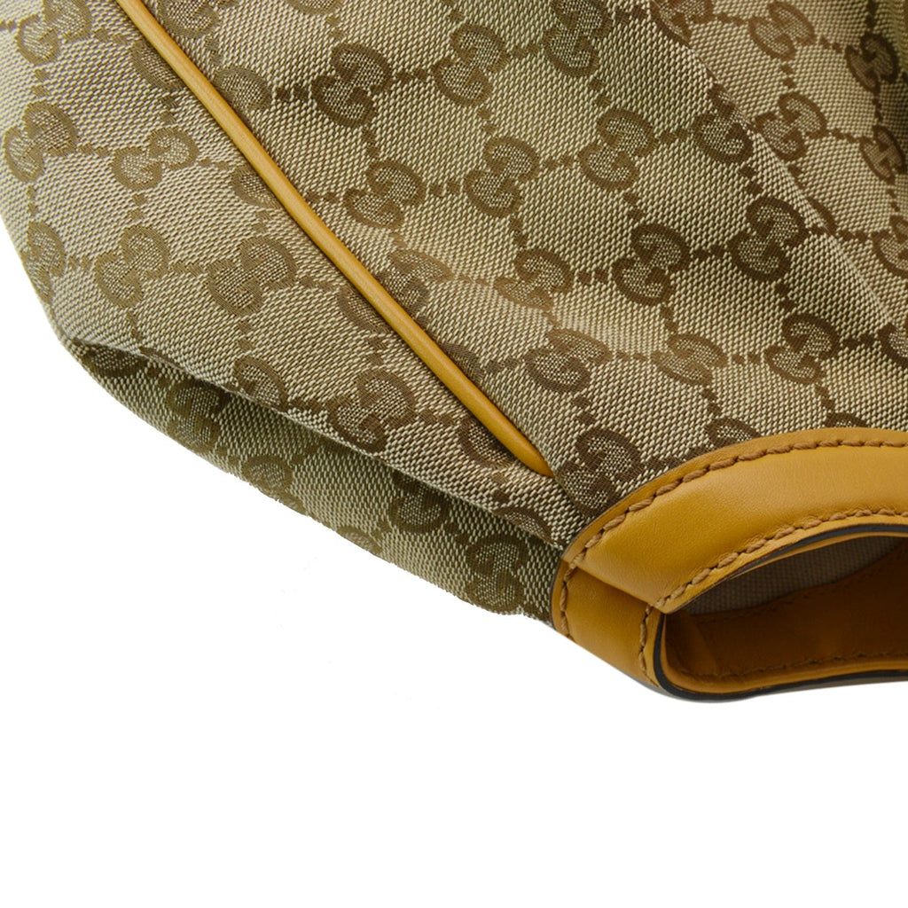 GUCCI Sukey Medium Gucci Canvas Tote Bag Beige 211944